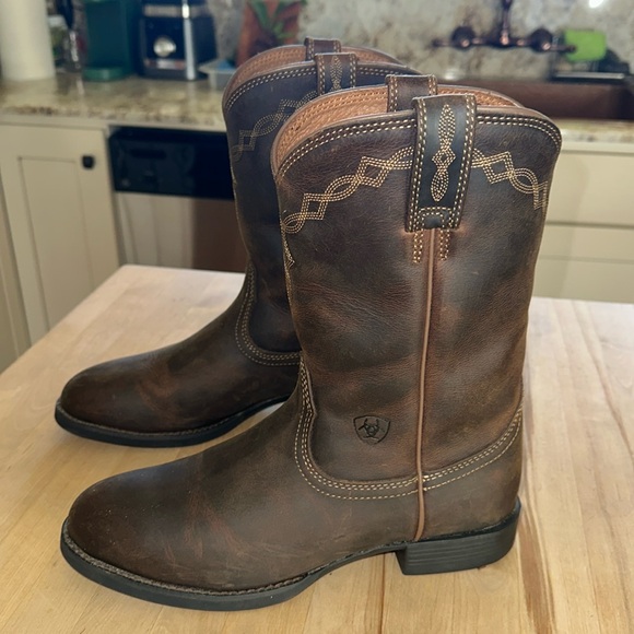ARIAT Leather Roper Boots - Picture 3 of 8